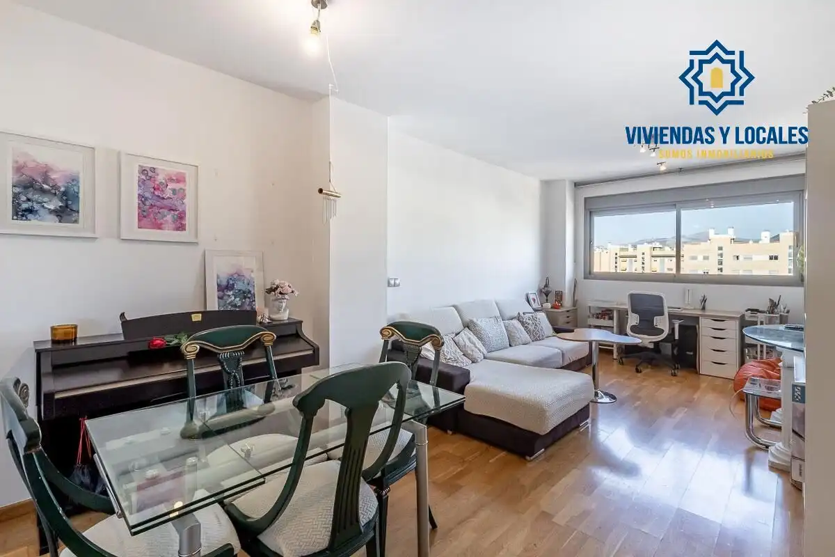 Penthouse mit Pool zum Verkauf in Avenida DE LA ILUSTRACION, imagen 8