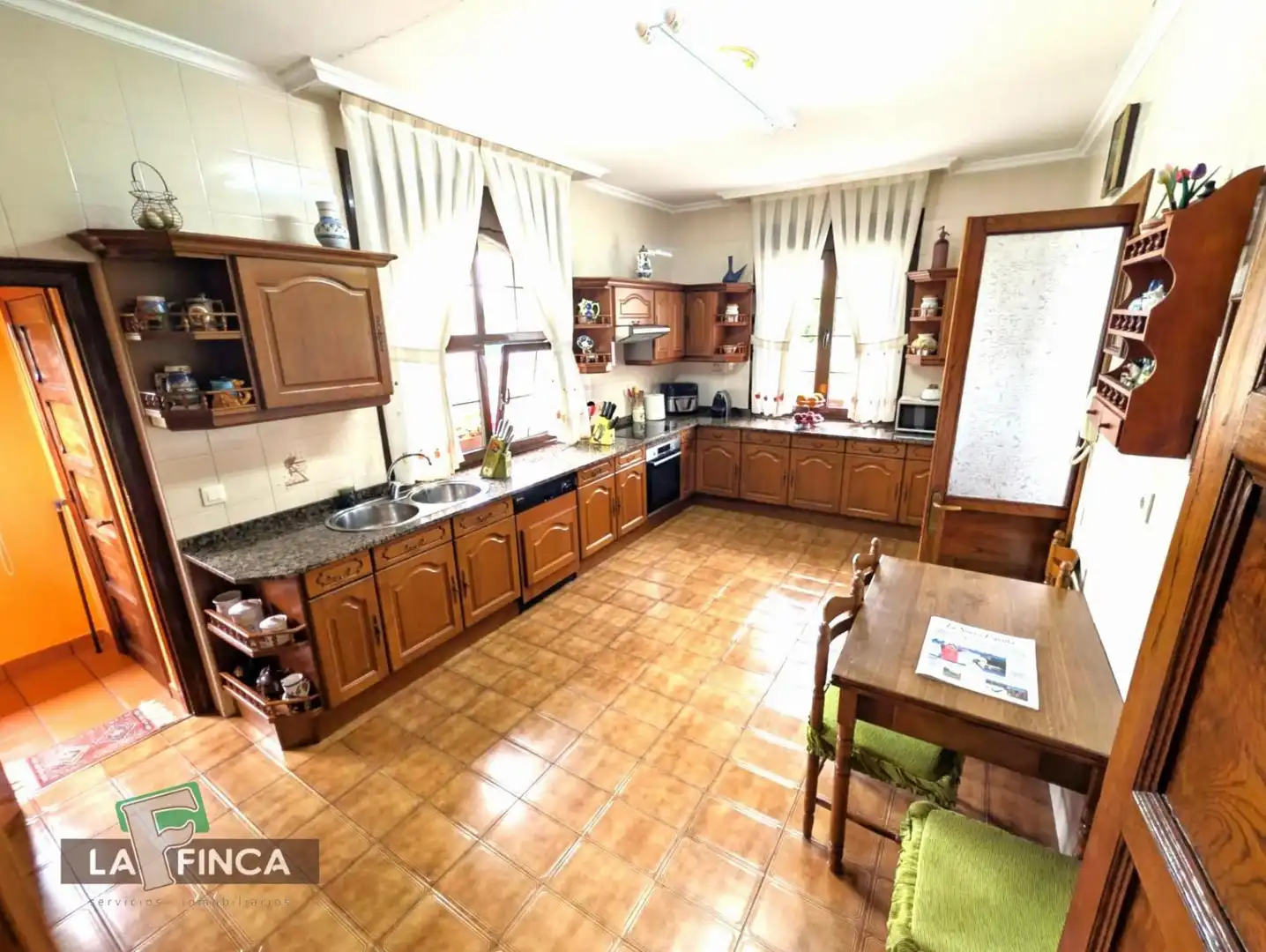 Casa o chalet en venta en DE OVIEDO, Noreña