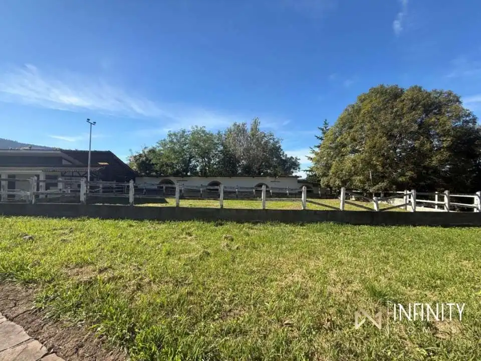 Casa o chalet en venta en Lezama con Calefacción, Jardín privado y Terraza