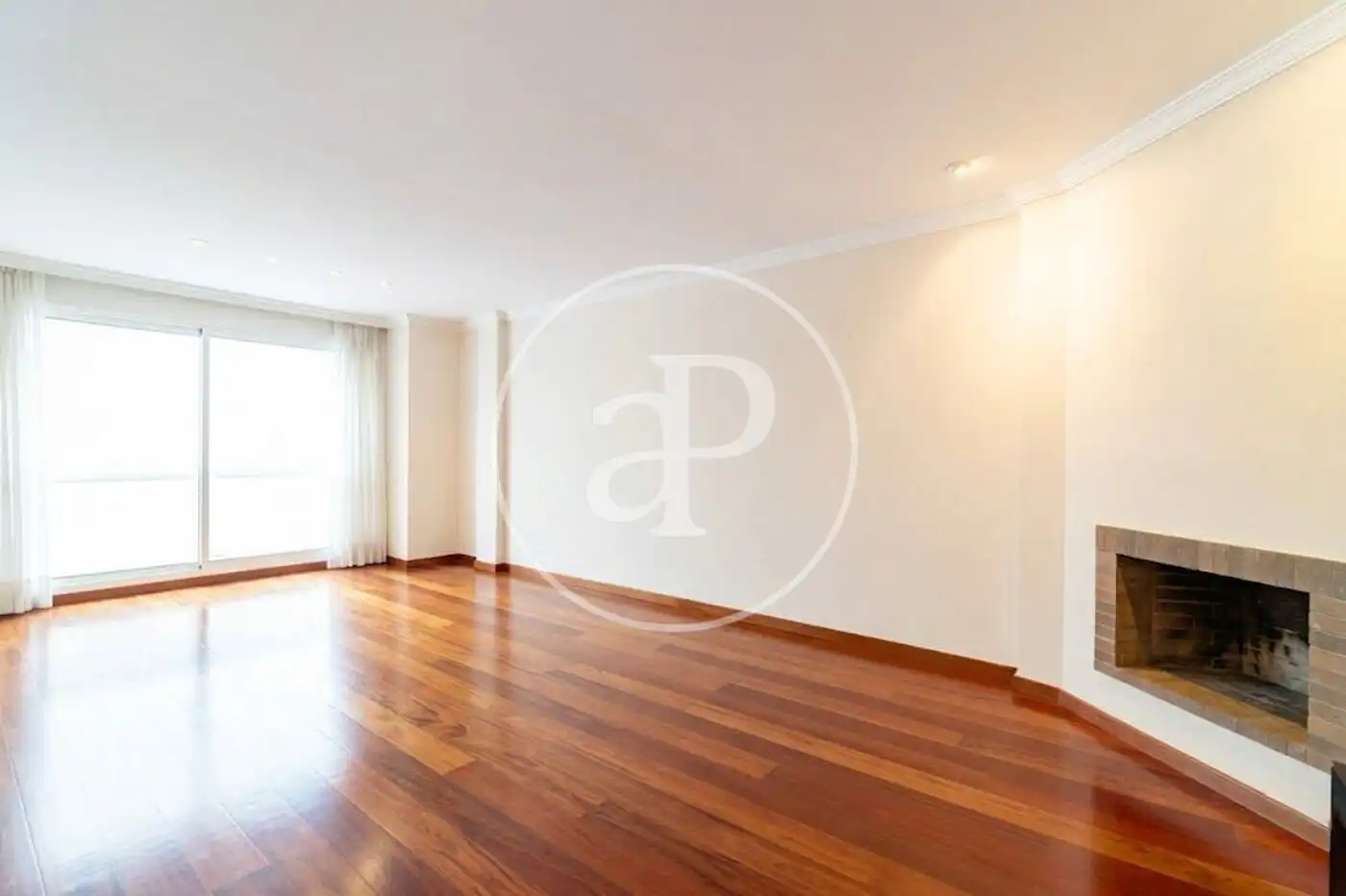 Sala de estar de Piso de alquiler en Barcelona con Aire acondicionado, Calefacción y Terraza