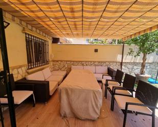Terrassa de Casa adosada de lloguer en Fuengirola amb Aire condicionat, Calefacció i Jardí privat