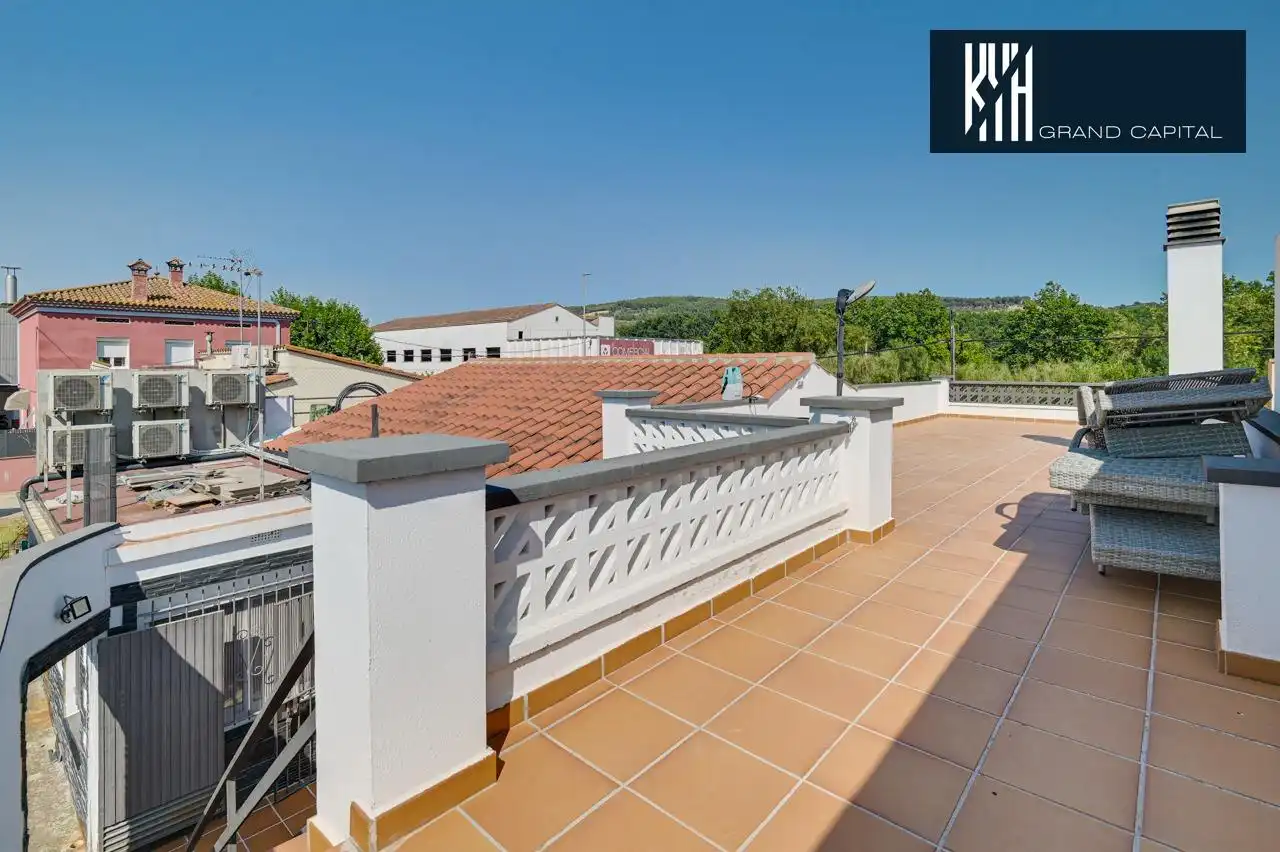 Terrace of Houses for sale in Sarrià de Ter  with Air Conditioner and Heating