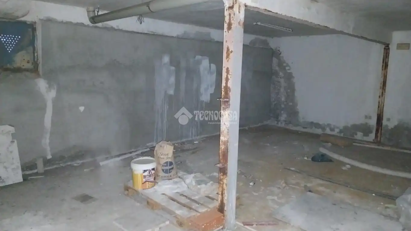 Local comercial en venda a Suroeste - Zona Hospital, imagen 4