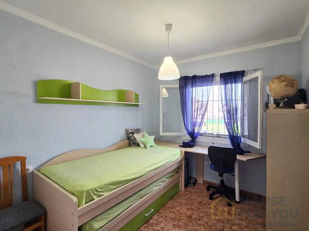Dormitori de Casa o xalet en venda en San Pedro del Pinatar