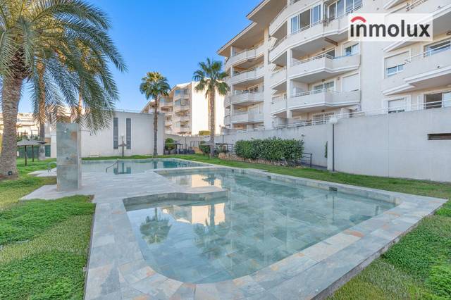 Piso en Venta en Britania en Alicante Golf