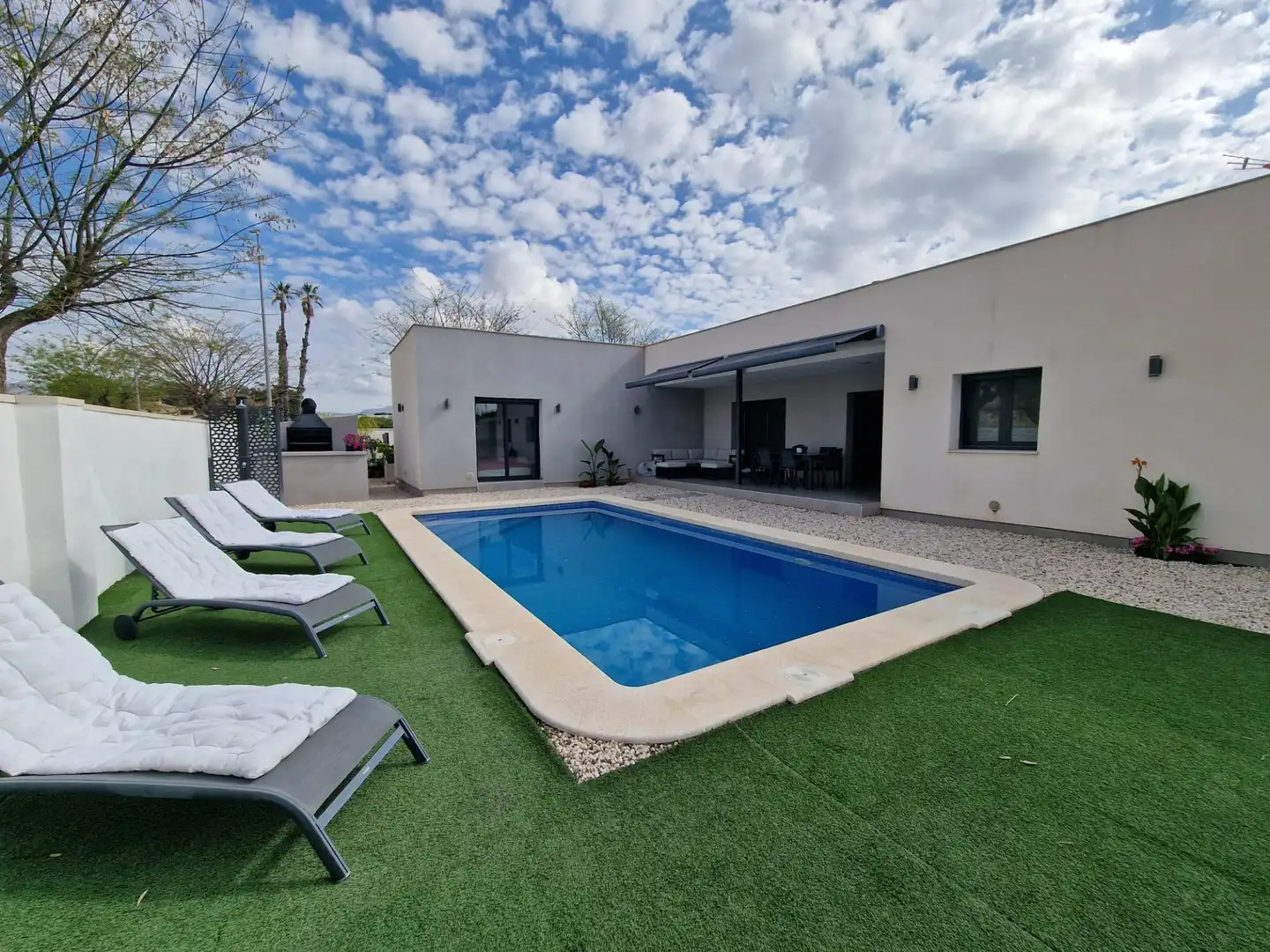 Houses for sale in Monforte del Cid