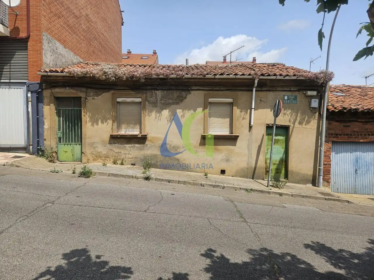 Haus mit Garten zum Verkauf in Villaquilambre, imagen 2
