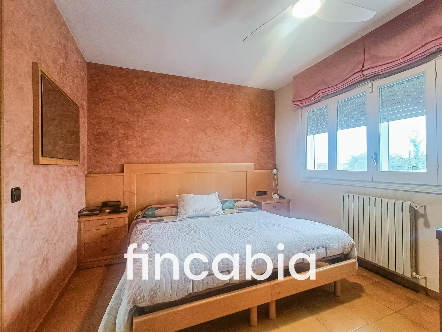 Dormitori de Casa o xalet en venda en Santa Coloma de Farners amb Aire condicionat, Calefacció i Jardí privat