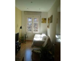 Living room of Flat to rent in  Barcelona Capital  with Air Conditioner, Heating and Parquet flooring