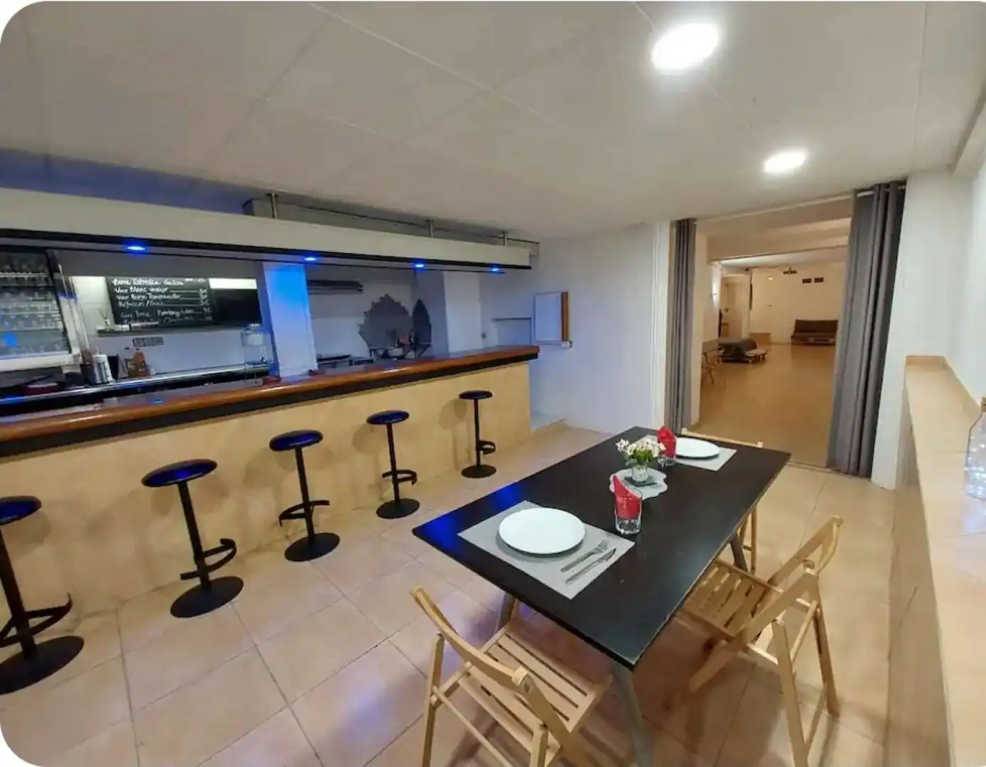 Küche von Wohnung zur untervermieten in L'Hospitalet de Llobregat mit Klimaanlage, Terrasse und Möbliert