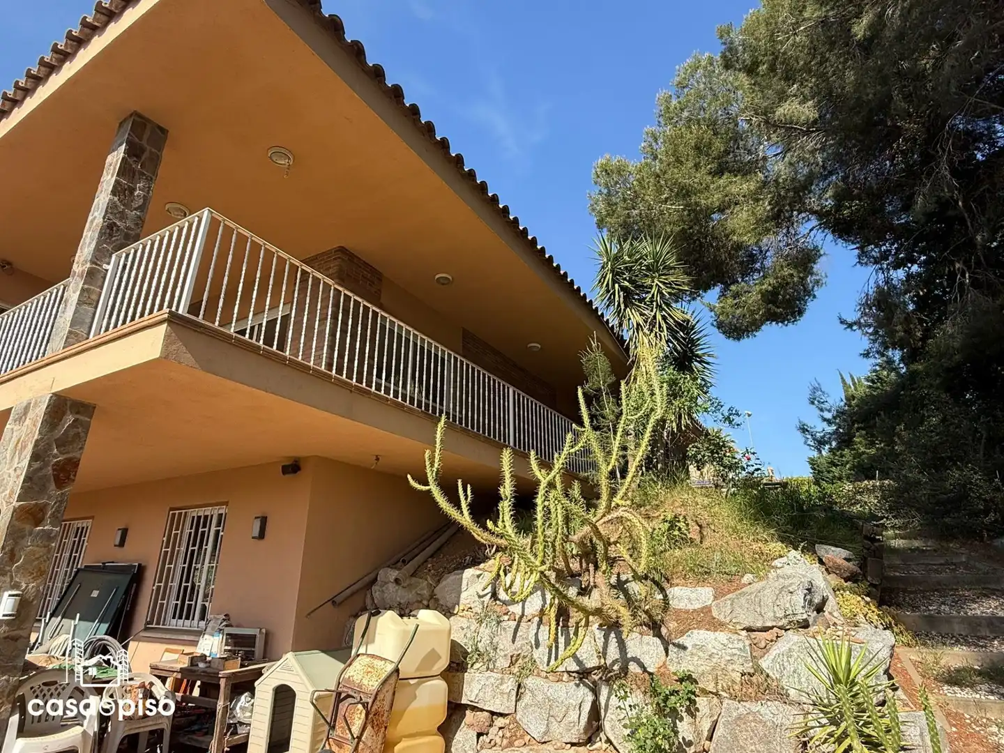 Vista exterior de Casa o chalet en venta en Sabadell con Aire acondicionado, Calefacción y Jardín privado