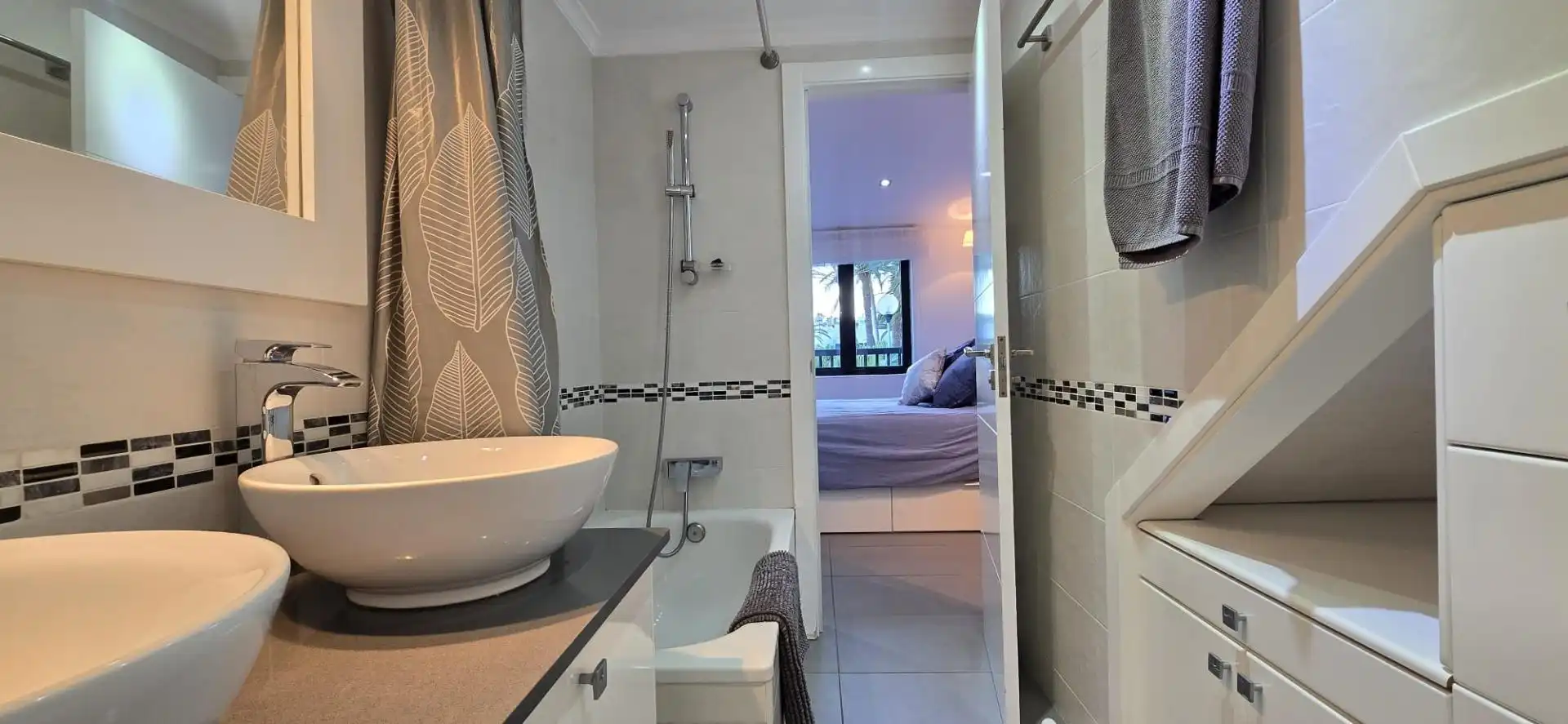 Badezimmer von Haus oder Chalet zur Miete in San Bartolomé de Tirajana mit Klimaanlage, Privatgarten und Terrasse