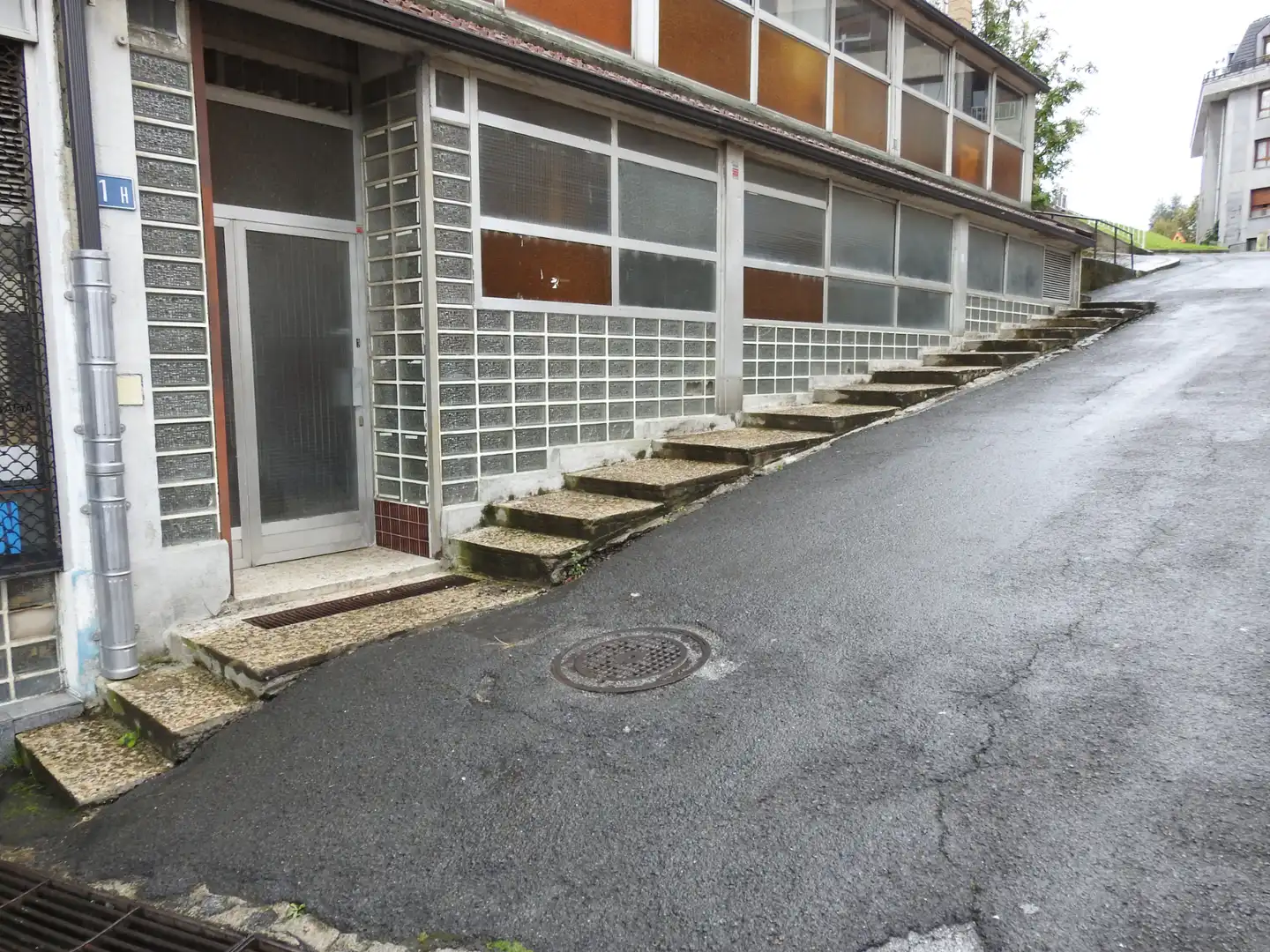 Vista exterior de Local en venta en Tolosa