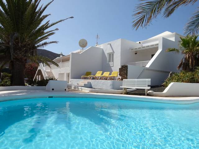 Casa-chalet en Venta en Calle los Claveles, 2L en Playa Blanca