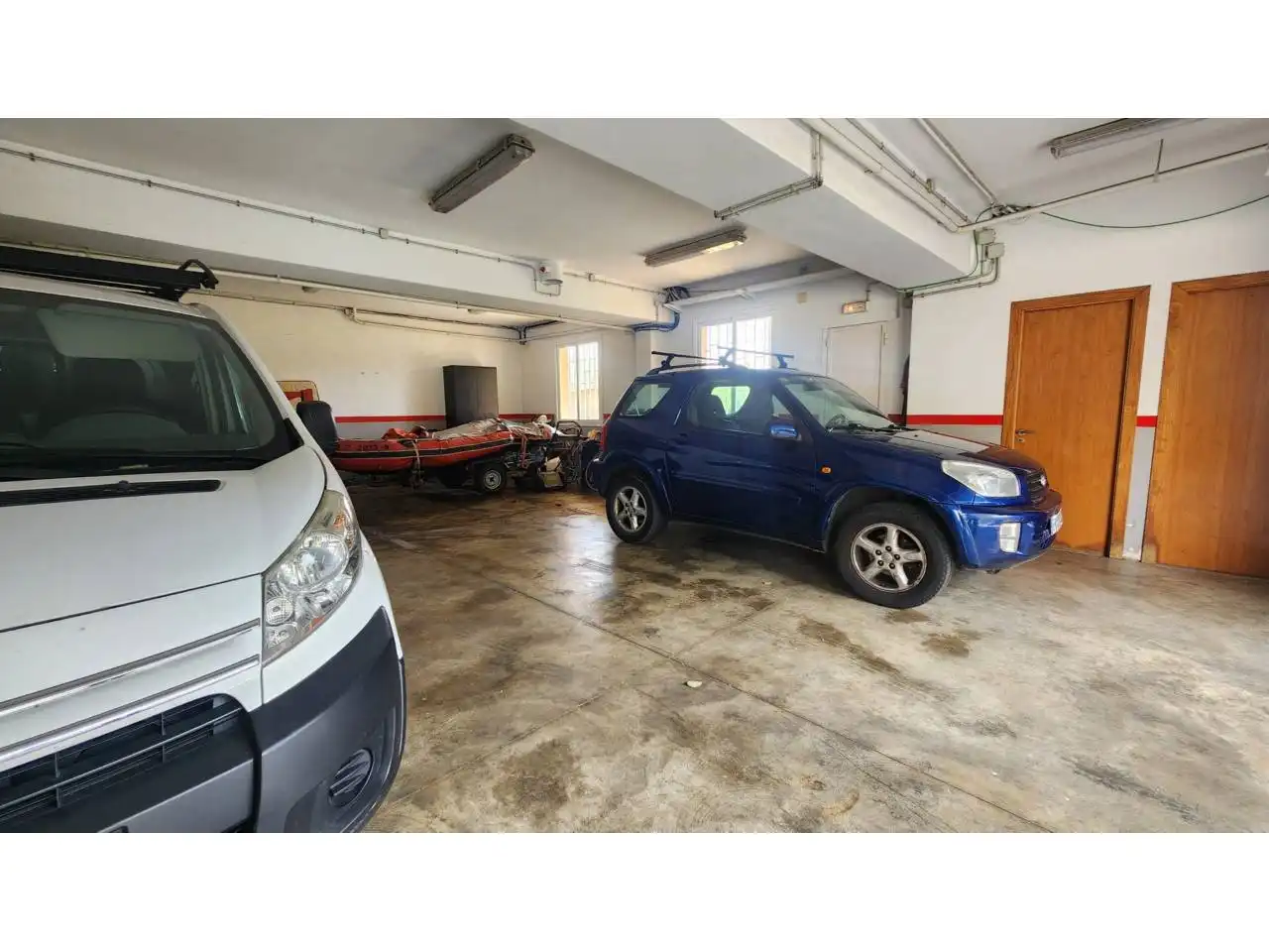 Parking of Houses for sale in Sabadell  with Air Conditioner, Heating and Private garden
