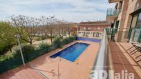 Terrasse von Wohnung zum verkauf in Sentmenat mit Heizung, Schwimmbad und Balkon