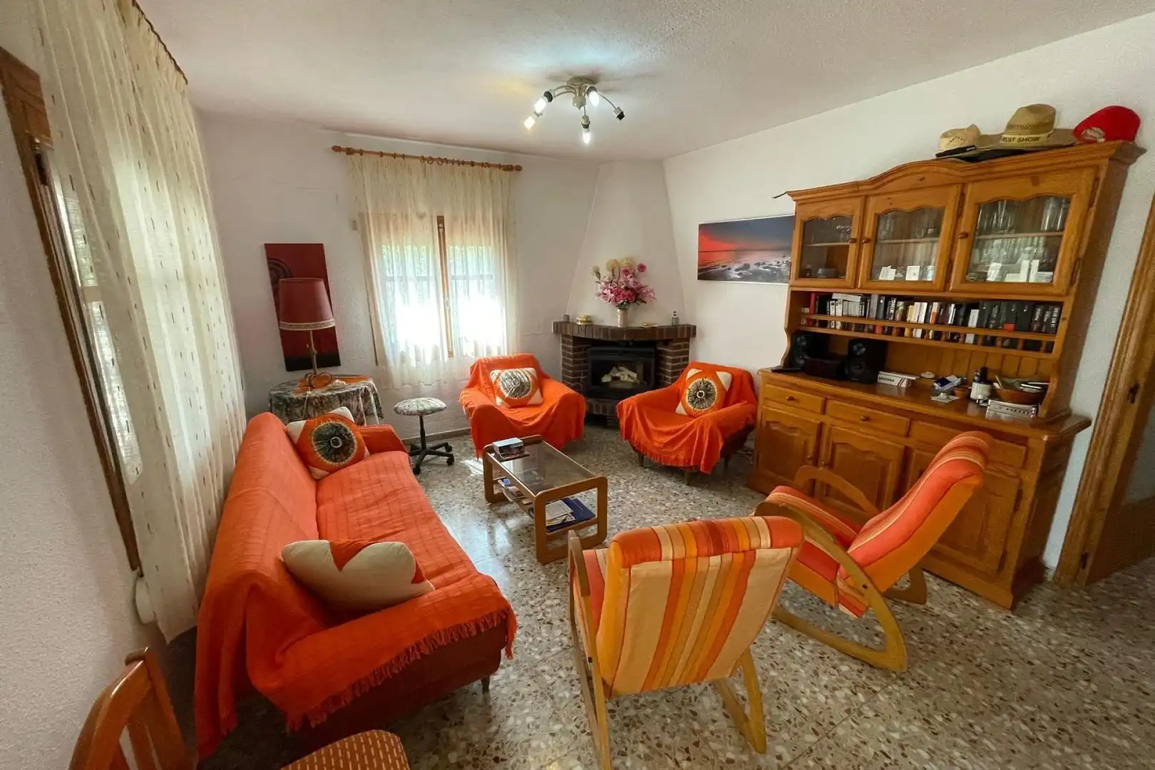 Sala d'estar de Casa o xalet en venda en Elche / Elx amb Aire condicionat, Calefacció i Jardí privat