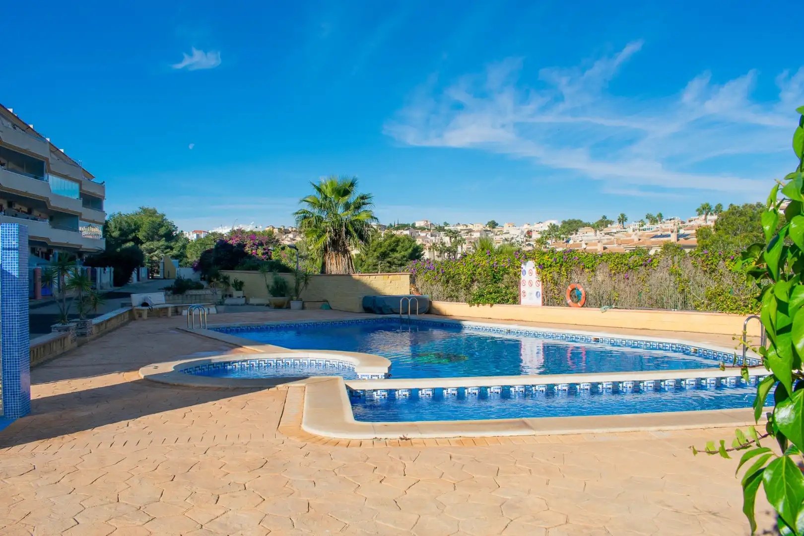 Apartament en venda a Villamartín - Las Filipinas