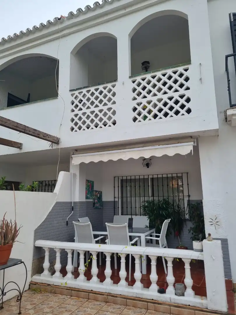 Terraza de Casa o chalet de alquiler en Los Barrios con Jardín privado, Terraza y Amueblado