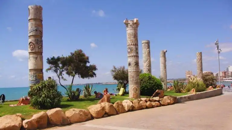 Apartments for sale in Torrevieja  with Air Conditioner, Private garden and Terrace