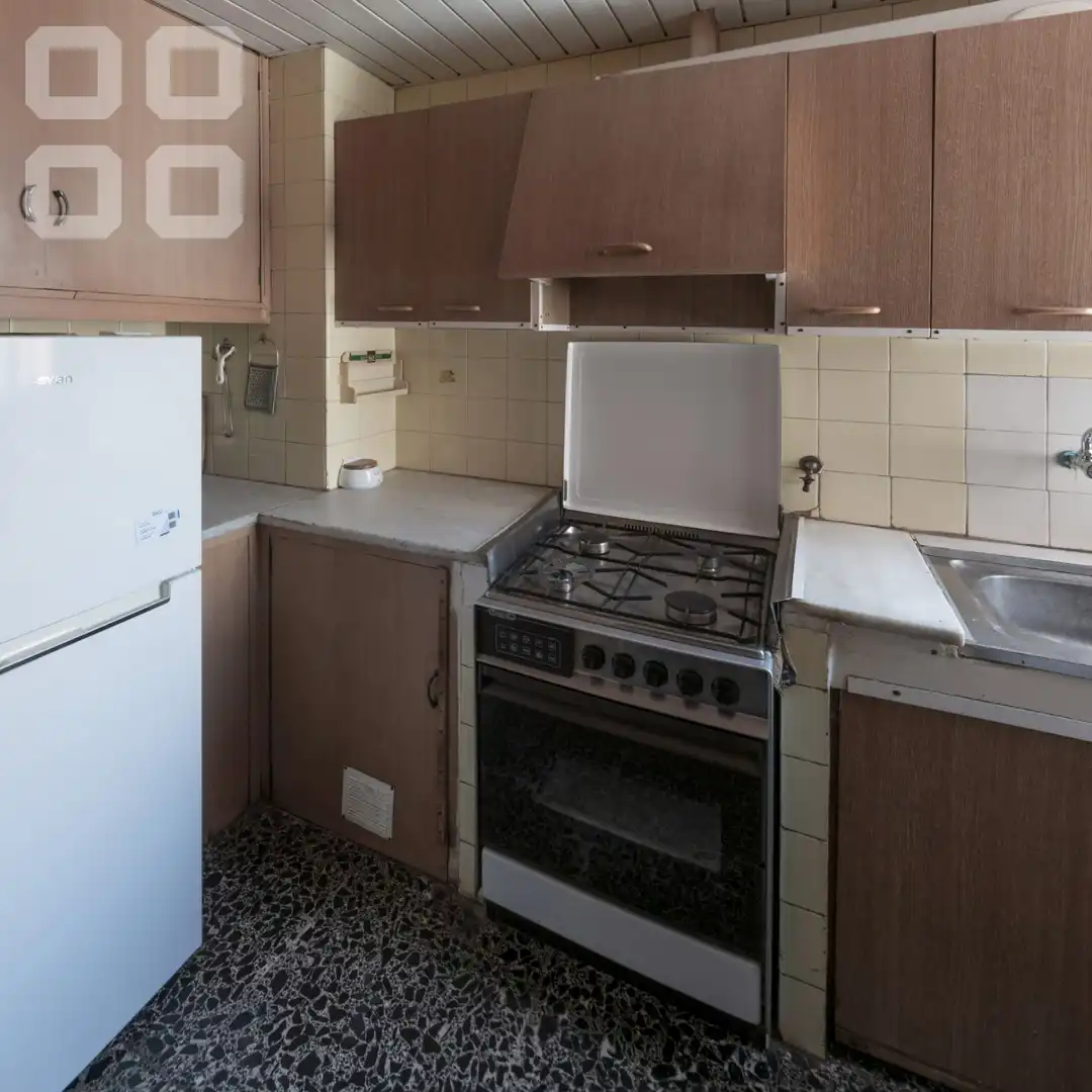 Cuina de Pis en venda en Barcelona amb Aire condicionat i Balcó