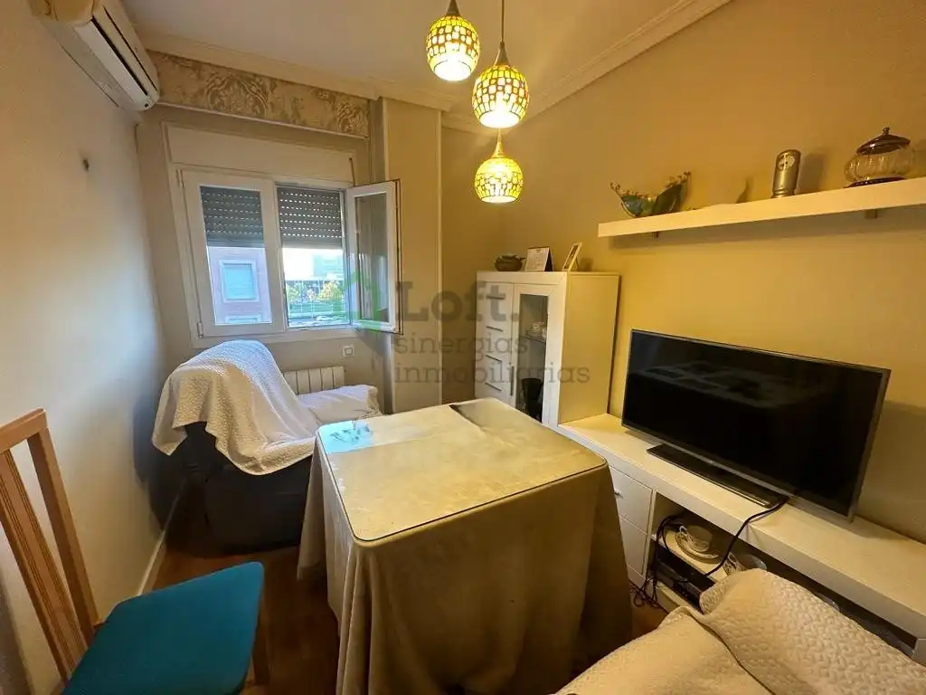 Sala de estar de Piso en venta en Avenida Elvas