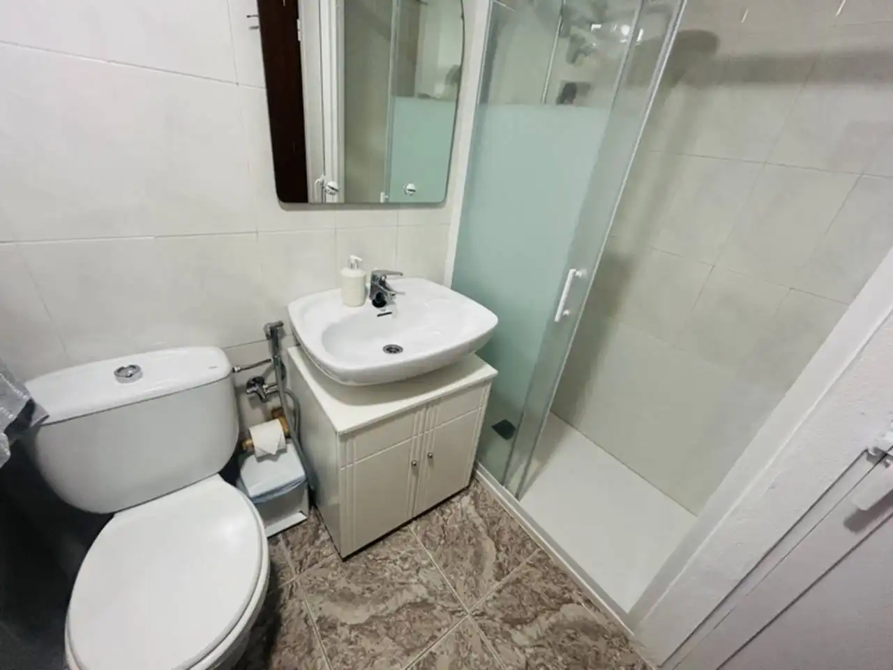 Badezimmer von Wohnungen zum Verkauf in Almuñécar mit Gemeinschaftspool