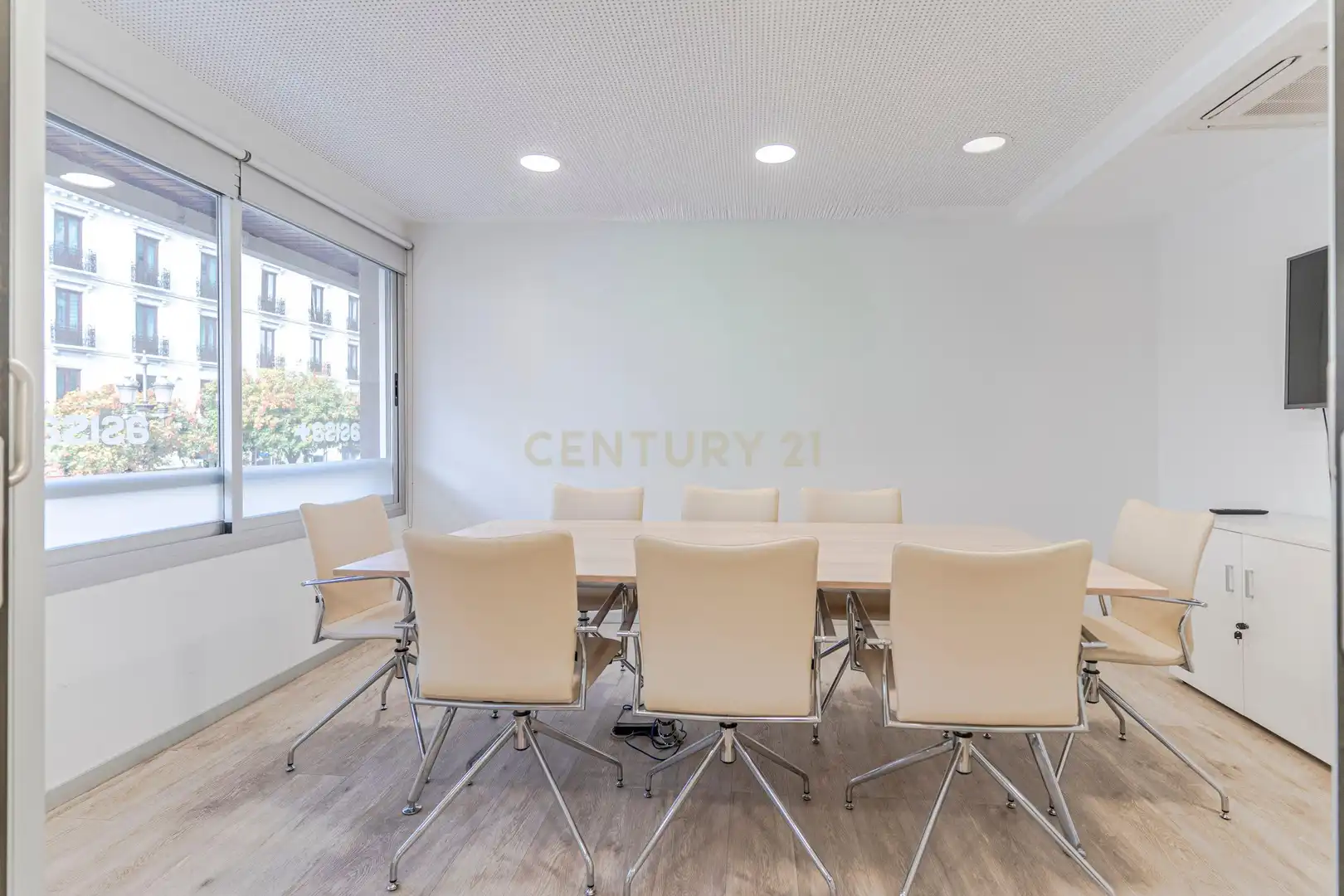 Büro zum Verkauf in Granada mit Klimaanlage und Abstellraum
