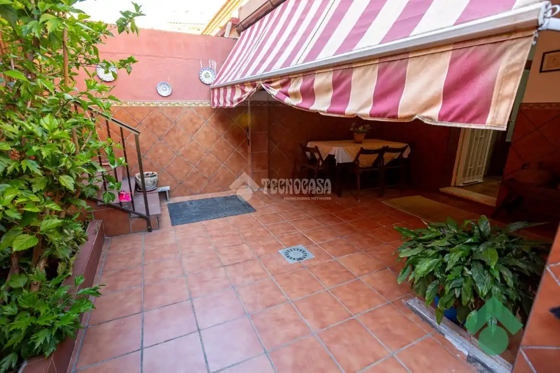 Casa bifamiliare in vendita a Urbanización el Anteojo, imagen 4
