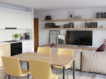 Neubau-Wohnung mit Balkon zum Verkauf in Calle José Benítez Calixto 20