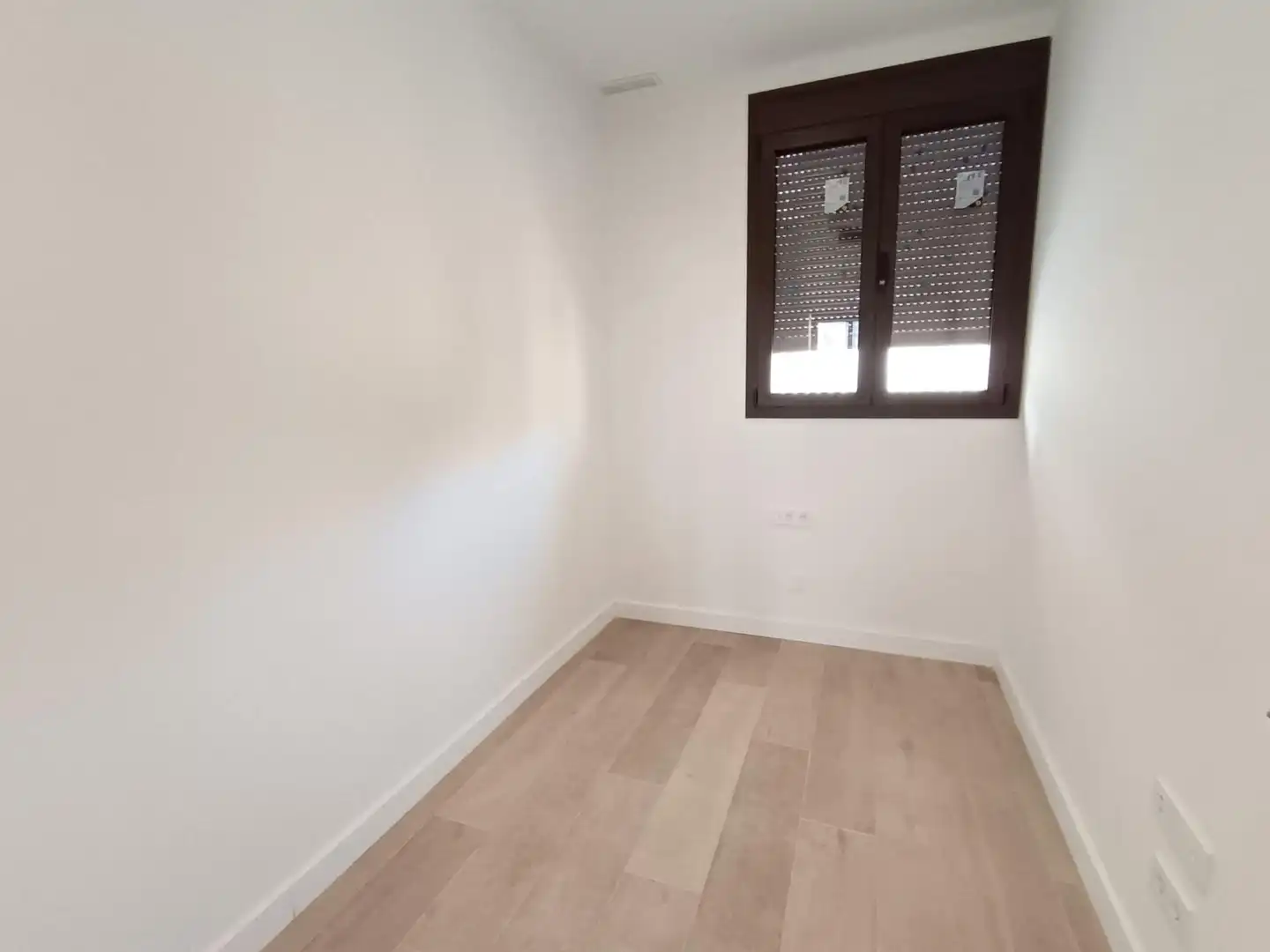 Bedroom of Flat for sale in Sabadell  with Air Conditioner, Terrace and Storage room