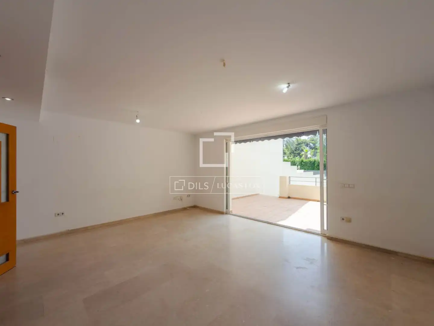 Vista exterior de Casa o chalet en venta en Rocafort con Aire acondicionado, Jardín privado y Terraza