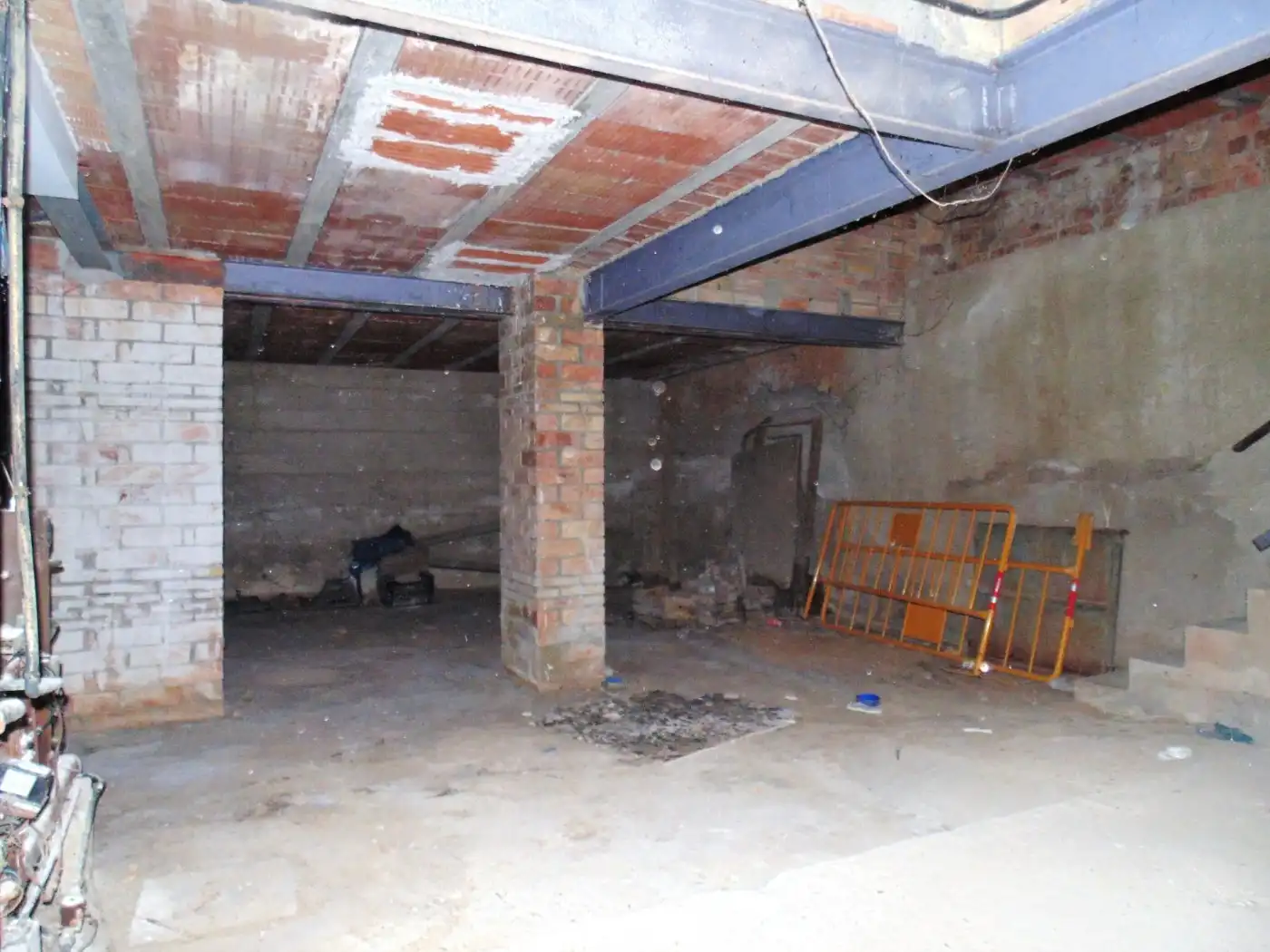 Gewerbefläche zum Verkauf in Calle de Lusitània 25, imagen 18