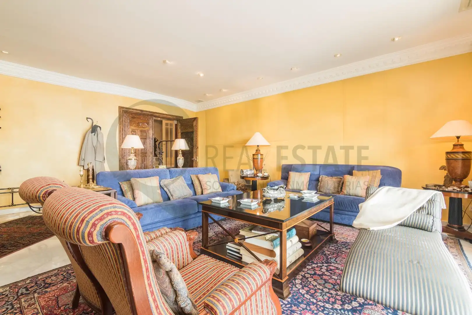 Sala d'estar de Casa o xalet en venda en Alicante / Alacant amb Calefacció, Jardí privat i Terrassa