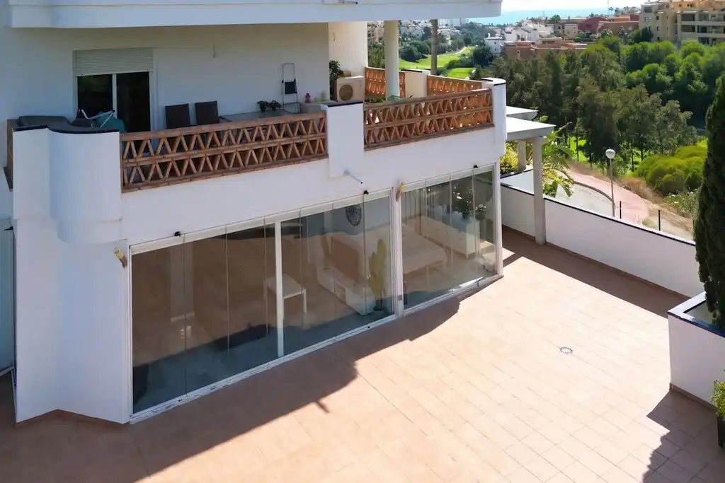 Abitazione con piscina in vendita a Riviera del Sol, imagen 3
