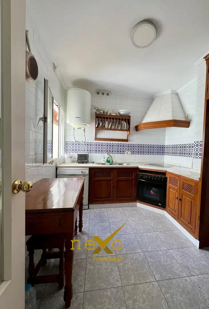 Cocina de Piso en venta en Carmona con Aire acondicionado y Trastero