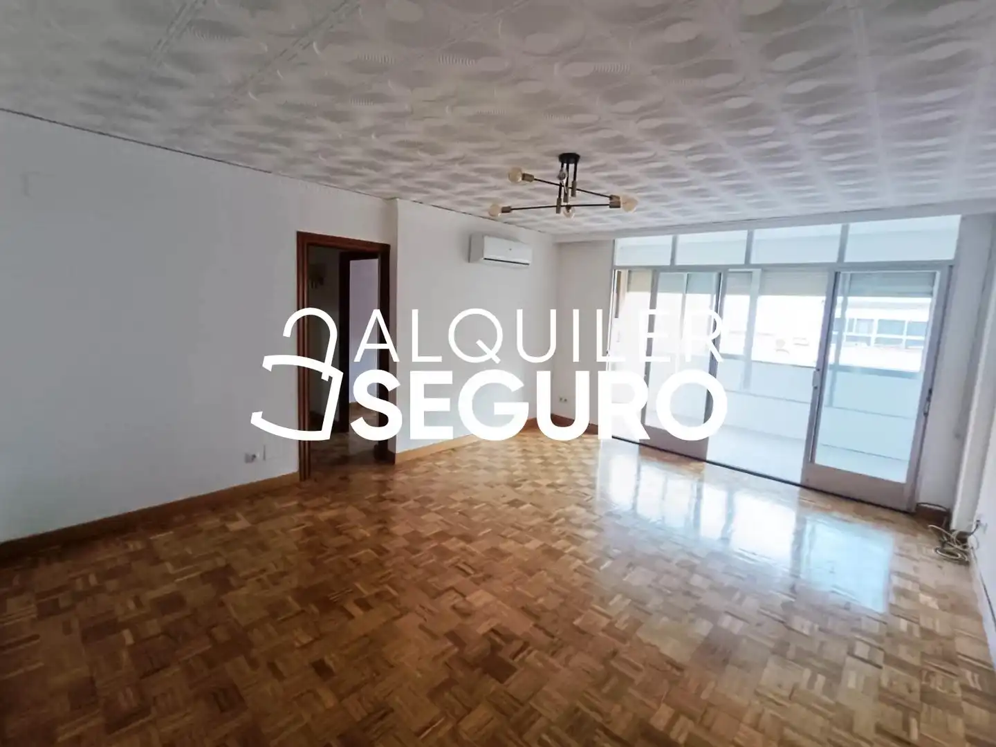 Sala d'estar de Pis de lloguer en Leganés amb Aire condicionat, Calefacció i Terrassa