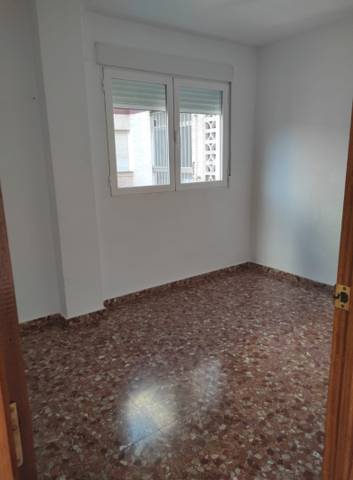 Piso en Alquiler en Colonia de Cervantes, 2B en Cervantes