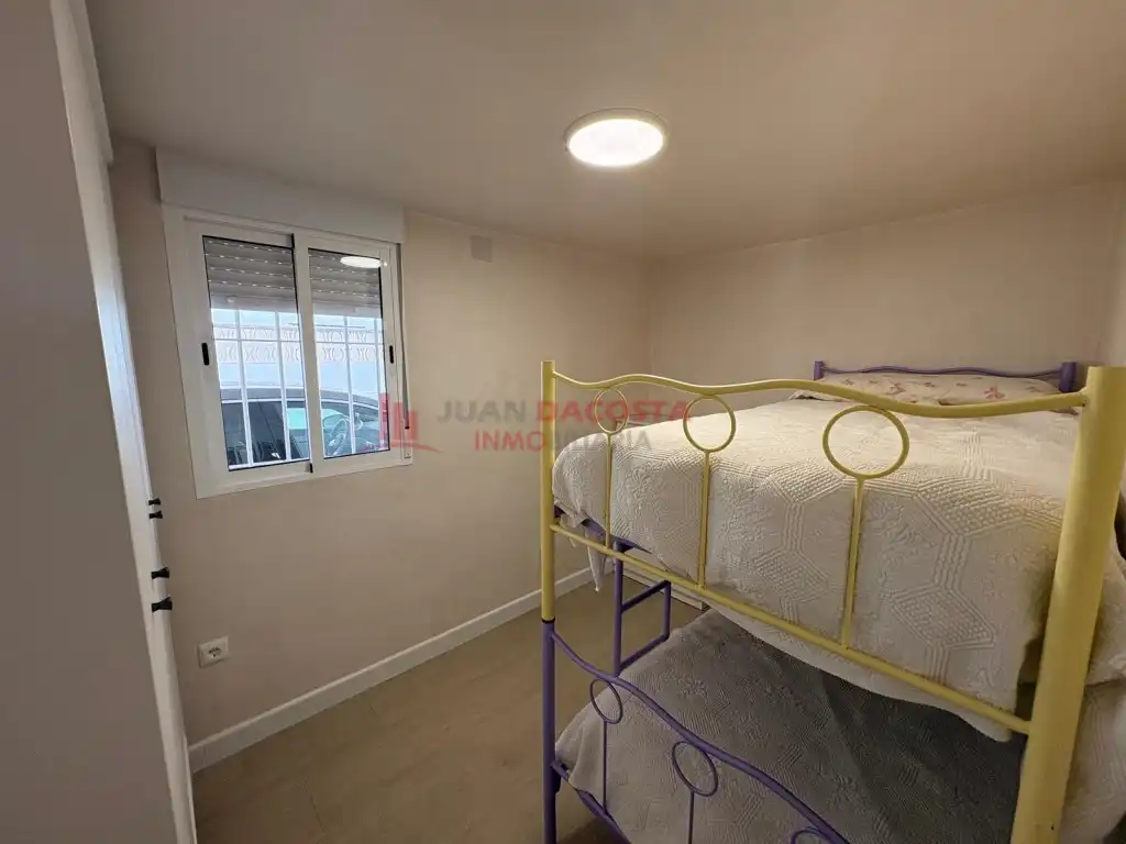 Dormitori de Casa o xalet en venda en La Antilla amb Moblat