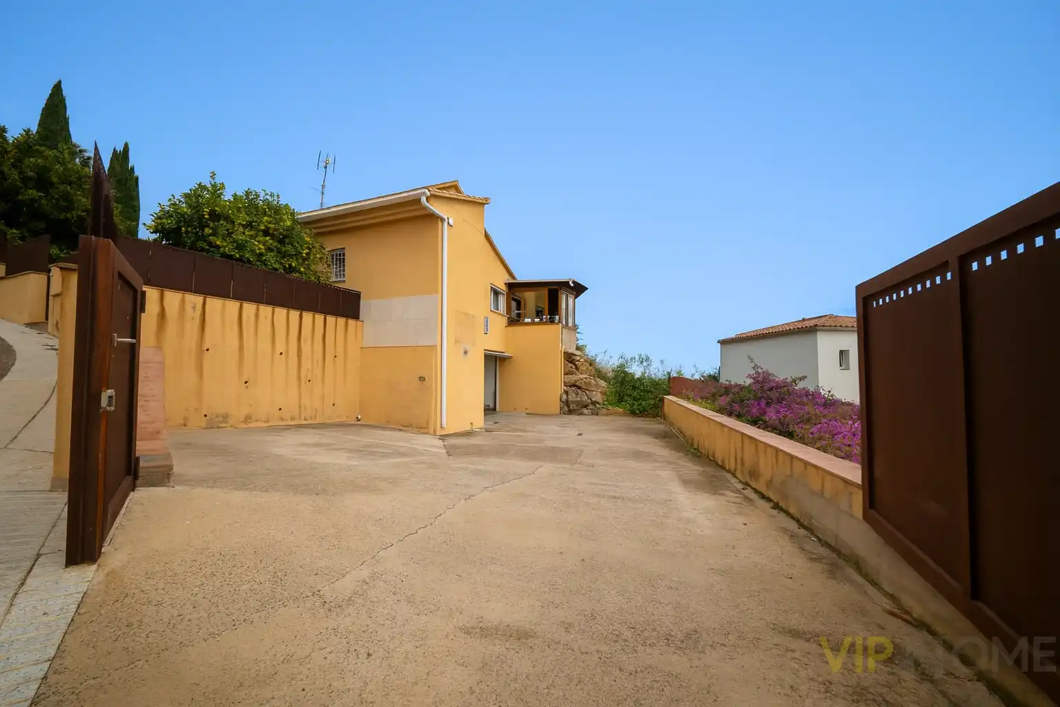 Exterior view of Houses for sale in Castell d'Aro, Platja d'Aro i s'Agaró  with Air Conditioner, Heating and Terrace
