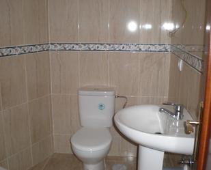 Badezimmer von Wohnung zum verkauf in Villaviciosa de Córdoba