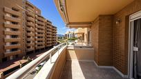 Vista exterior de Apartament en venda en Oropesa del Mar / Orpesa amb Aire condicionat, Calefacció i Jardí privat