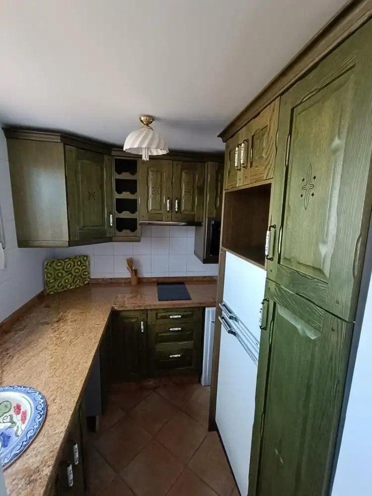 Cuina de Casa o xalet en venda en Chilluévar amb Aire condicionat, Terrassa i Moblat