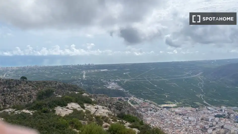 Appartamento con terrazza in affitto a Tavernes de la Valldigna, imagen 12