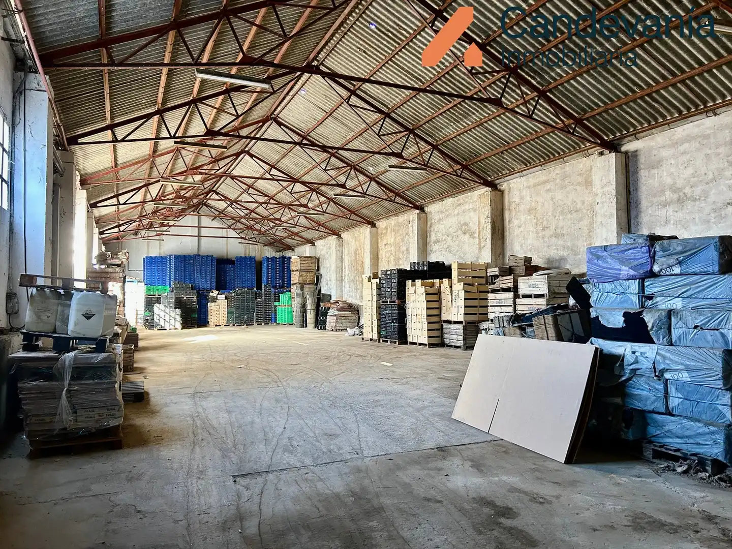 Nave industrial en venta en Zuera