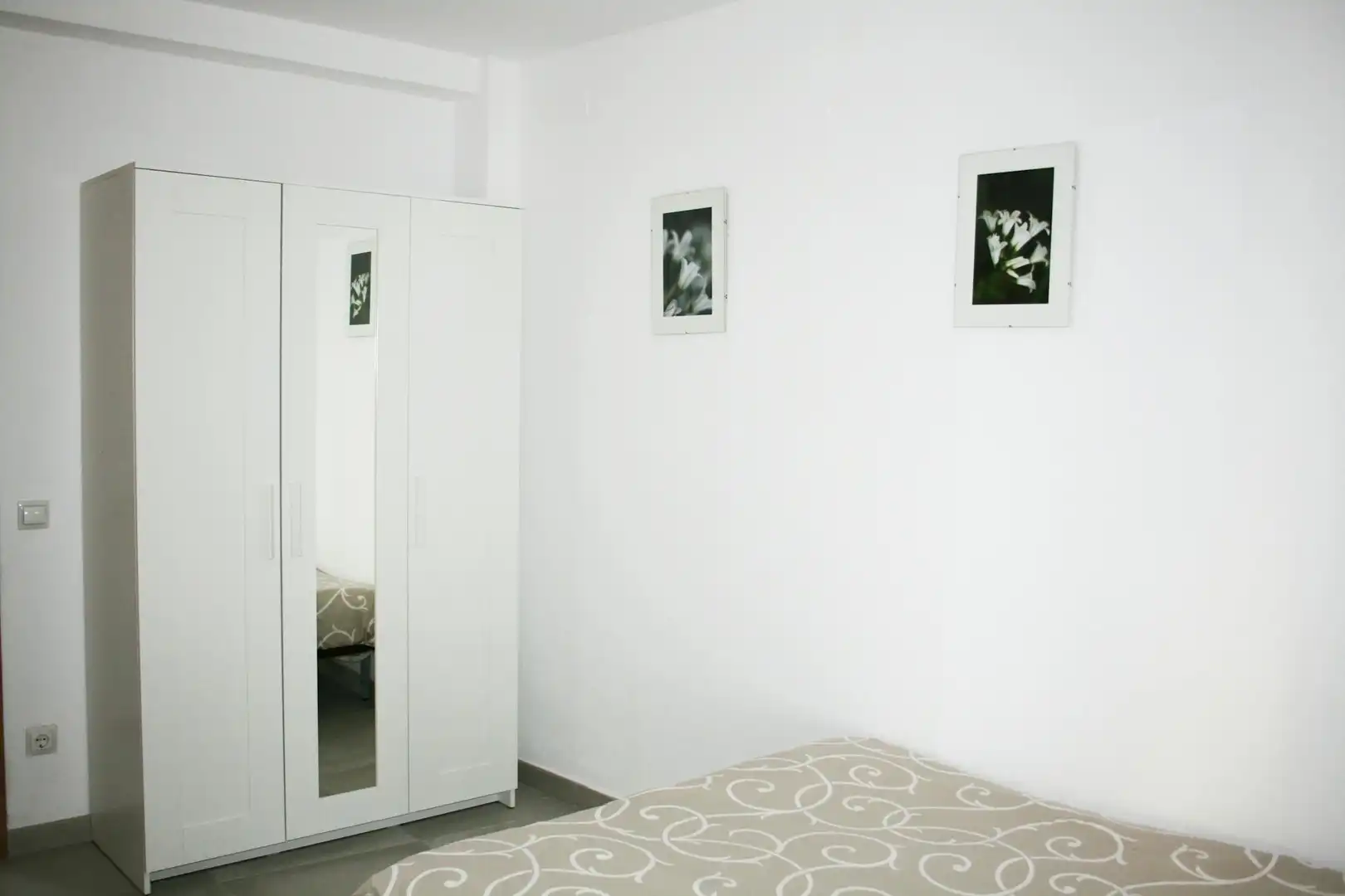 Schlafzimmer von Wohnung zur untervermieten in  Sevilla Capital mit Klimaanlage, Möbliert und Waschmaschine