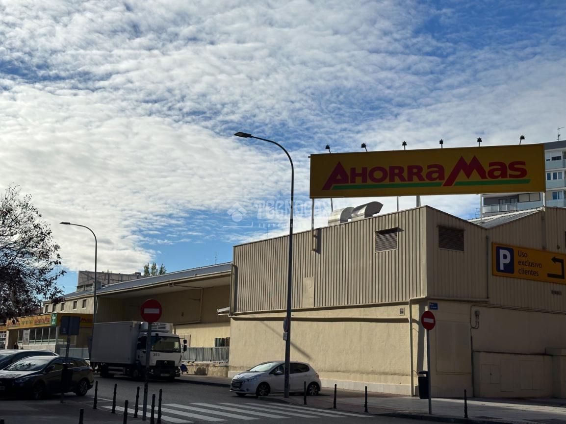 Vista exterior de Piso en venta en Fuenlabrada con Parquet y Terraza