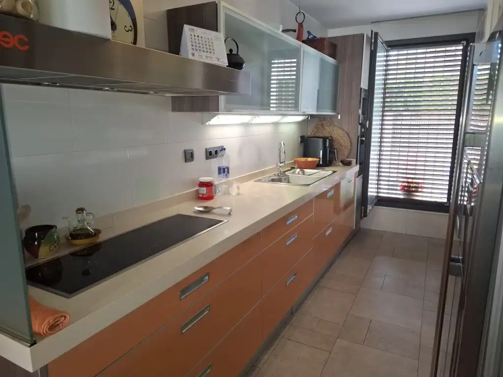 Kitchen of Houses for sale in Pineda de Mar