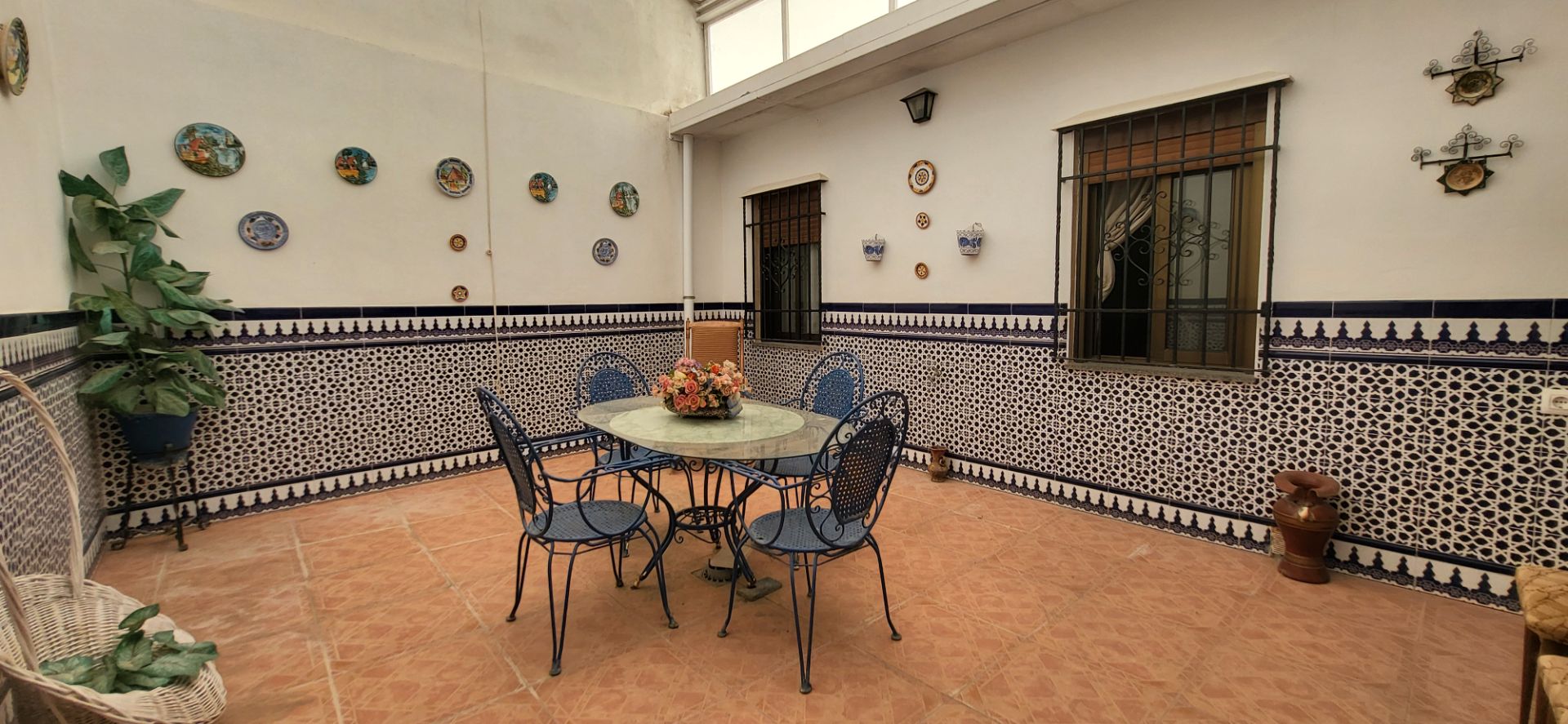 Terrassa de Casa o xalet en venda en Montilla amb Calefacció, Jardí privat i Terrassa