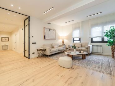Piso con ascensor en venta en Chamberí